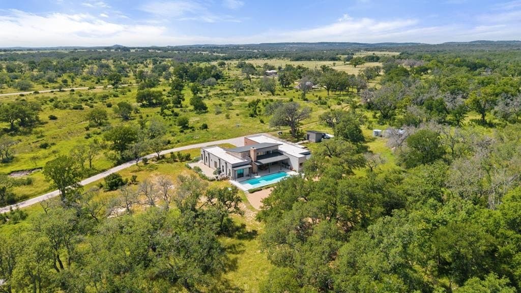 26.32 acres in Gillespie County gallery image 3