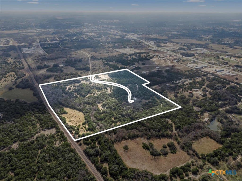47.75 acres in Lampasas County gallery image 2