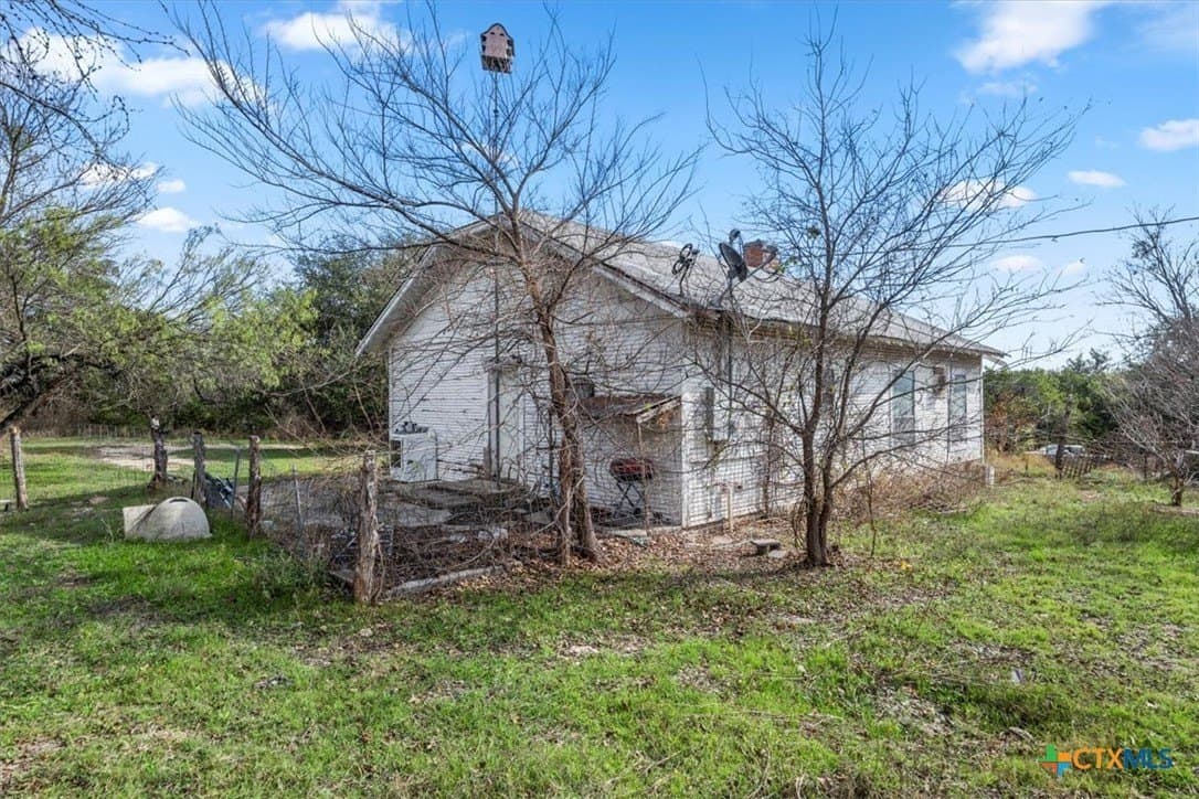 47.75 acres in Lampasas County - photo 15