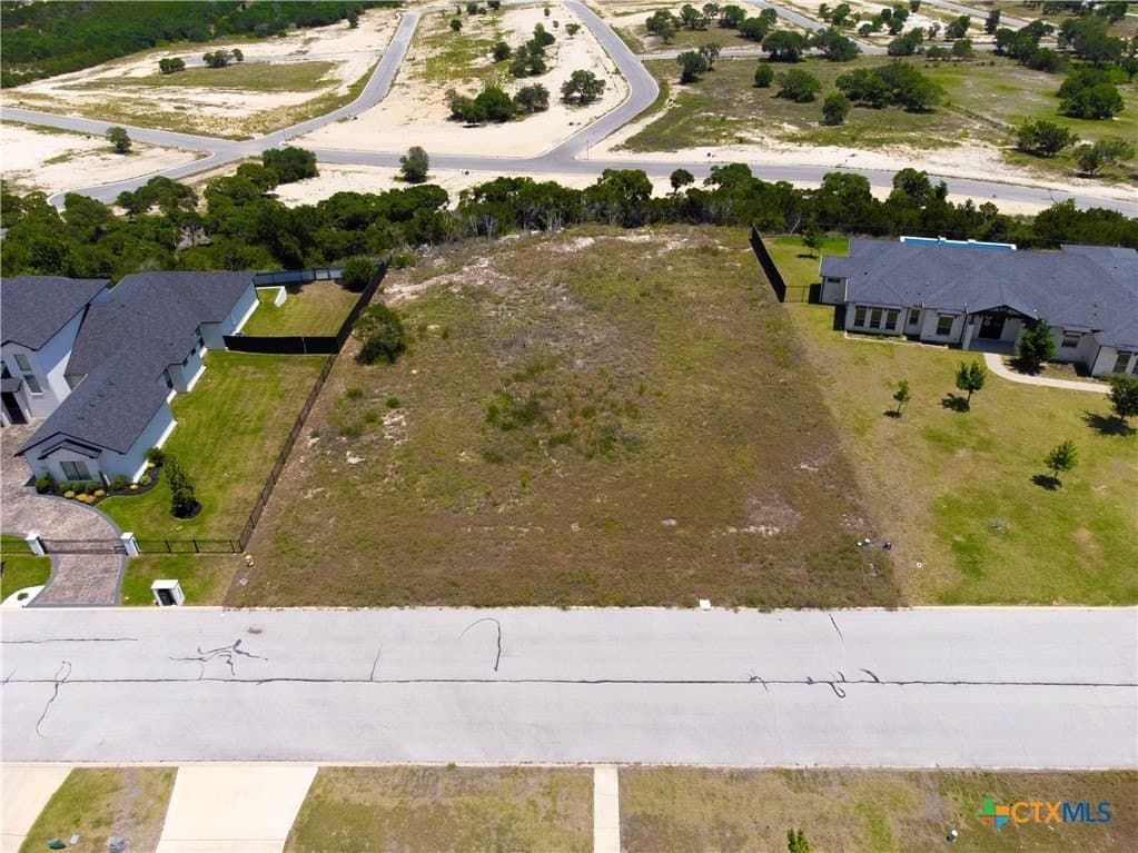 0.8 acres in Bell County - photo 6
