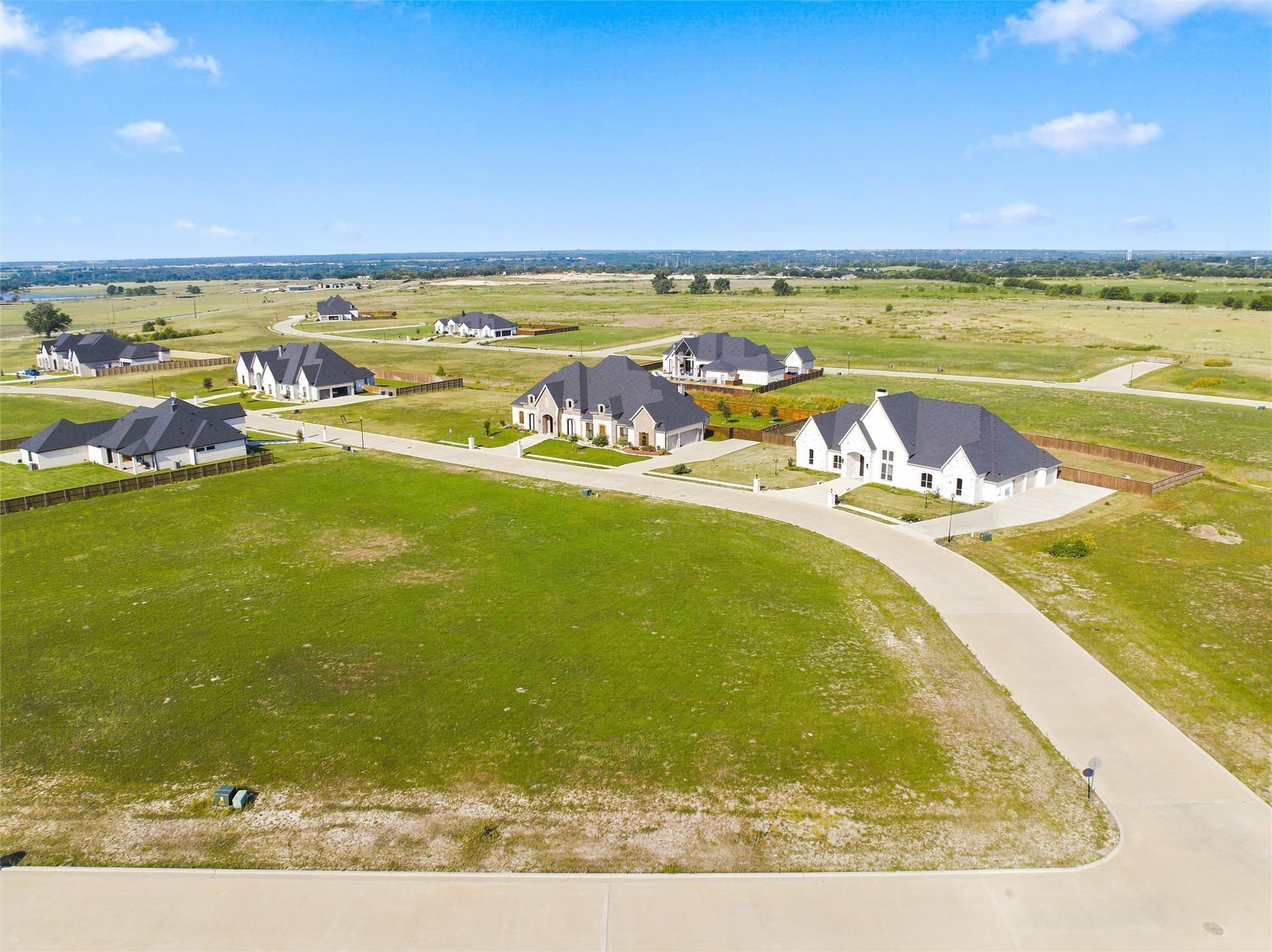 0.8 acres in McLennan County - photo 4