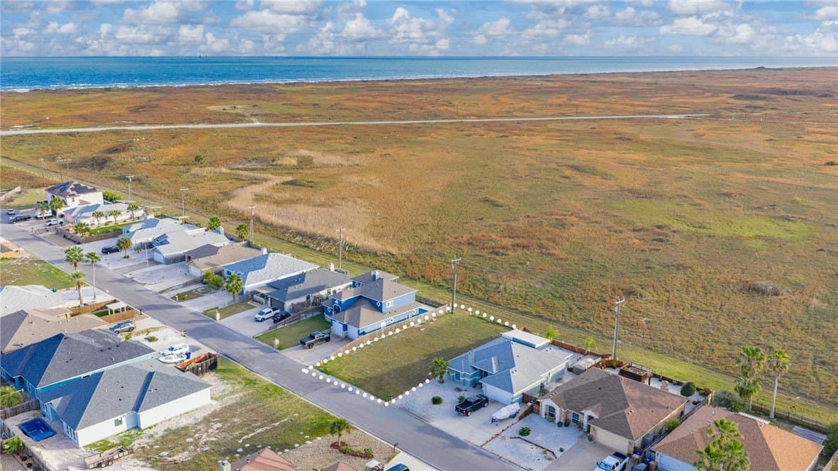0.14 acres in Nueces County - photo 13