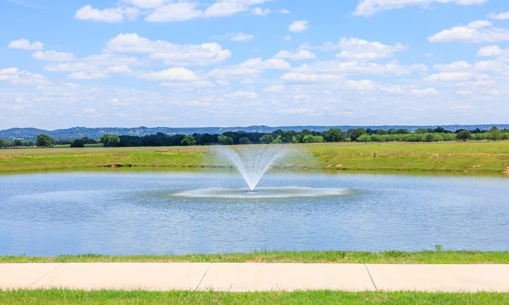 0.33 acres in Gillespie County gallery image 4