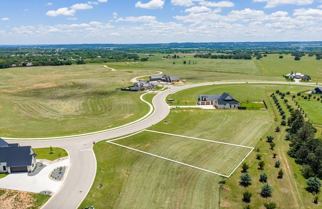 0.33 acres in Gillespie County - photo 8