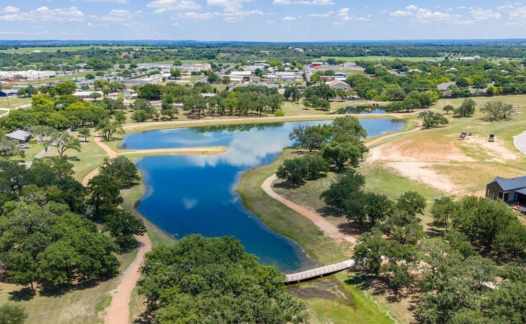 0.33 acres in Gillespie County - photo 6