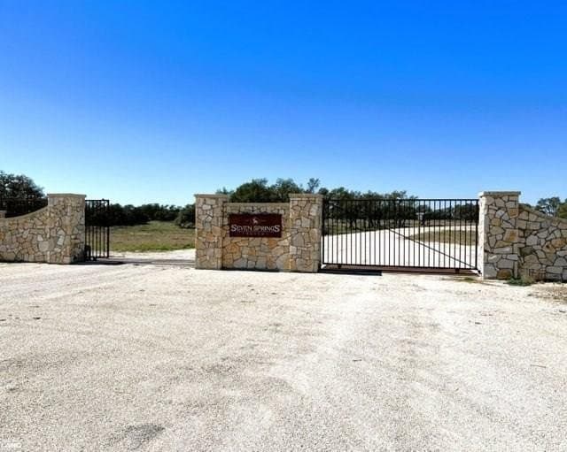 10.05 acres in Kimble County gallery image 2