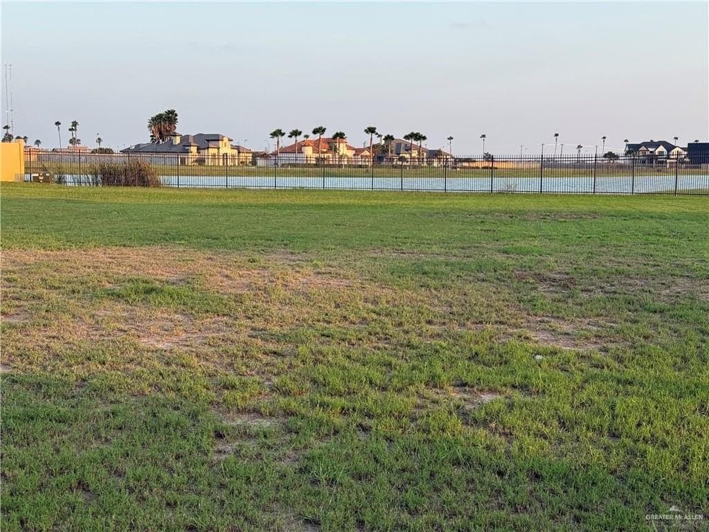 0.43 acres in Hidalgo County gallery image 2
