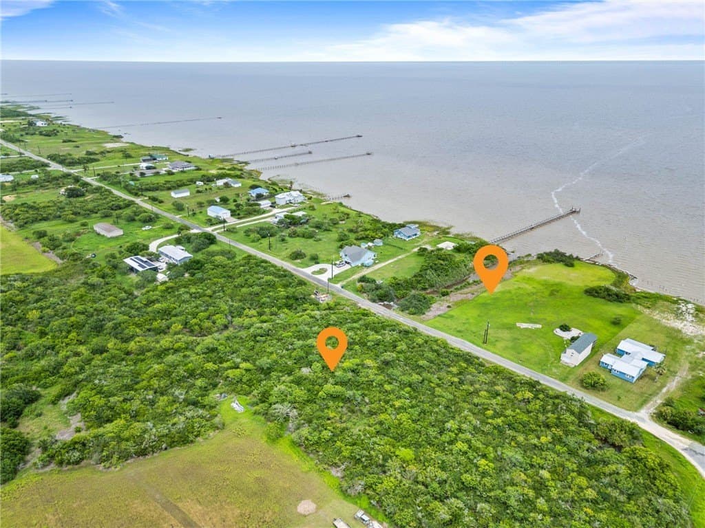 0.44 acres in Refugio County - photo 8