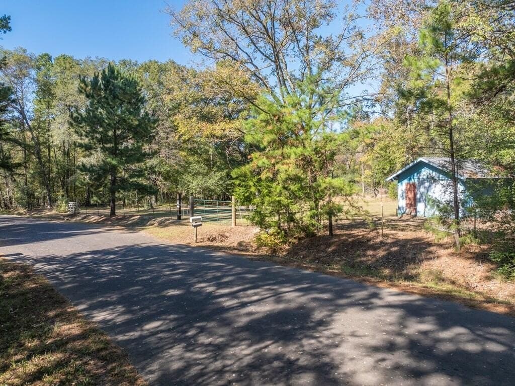 3.29 acres in ANDERSON County - photo 2