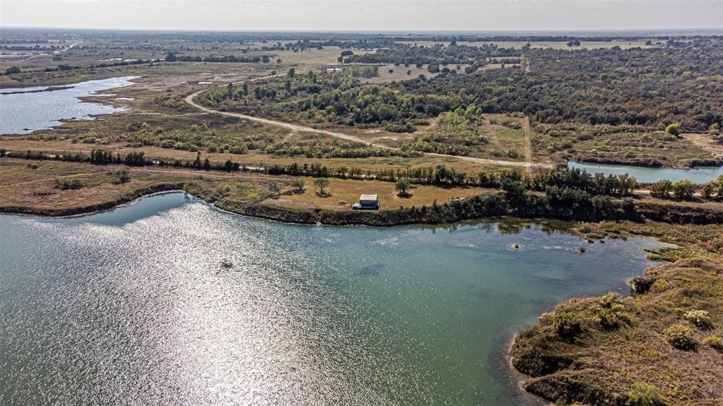 56 acres in Falls County