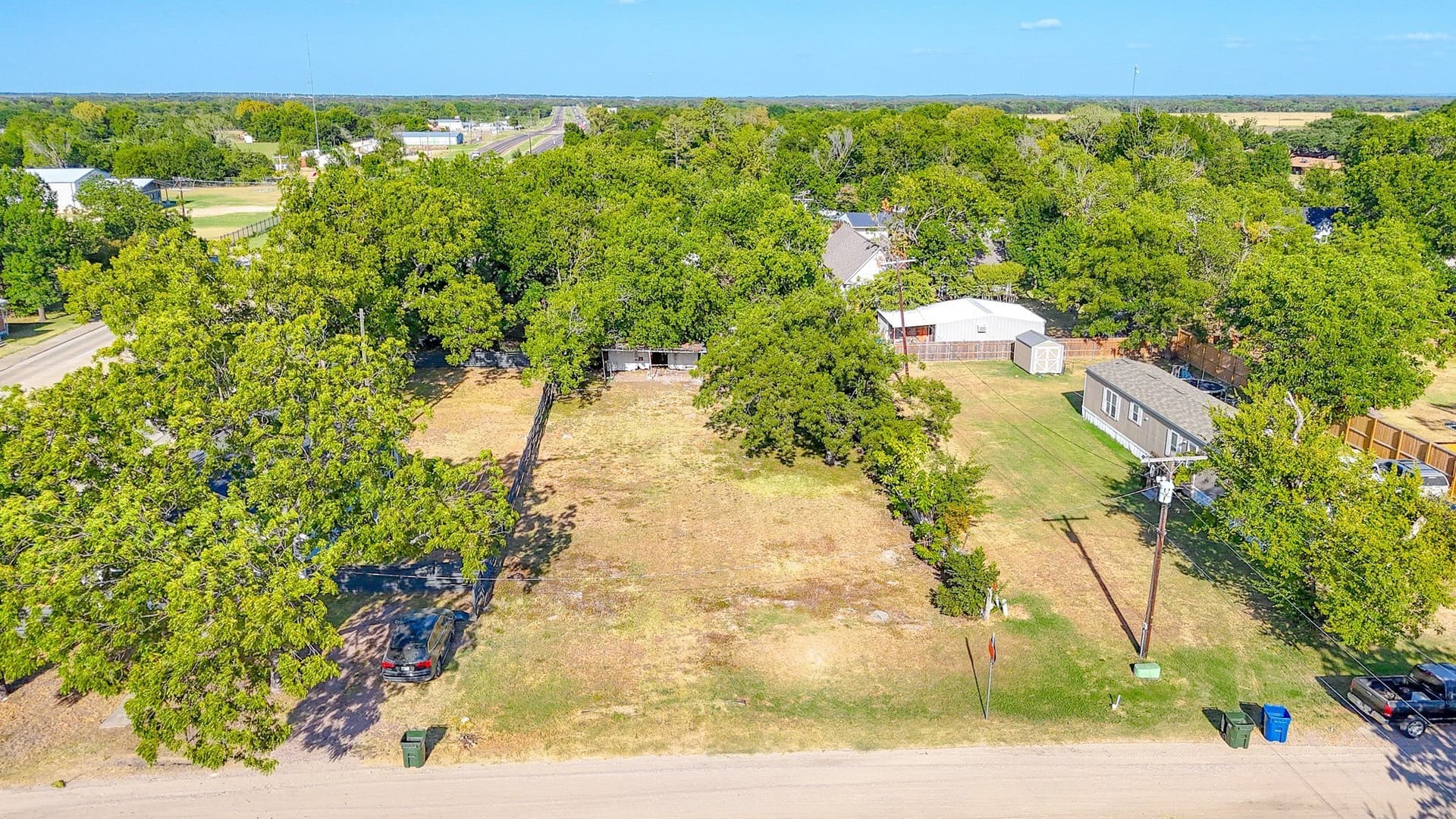 0.24 acres in Navarro County - photo 20