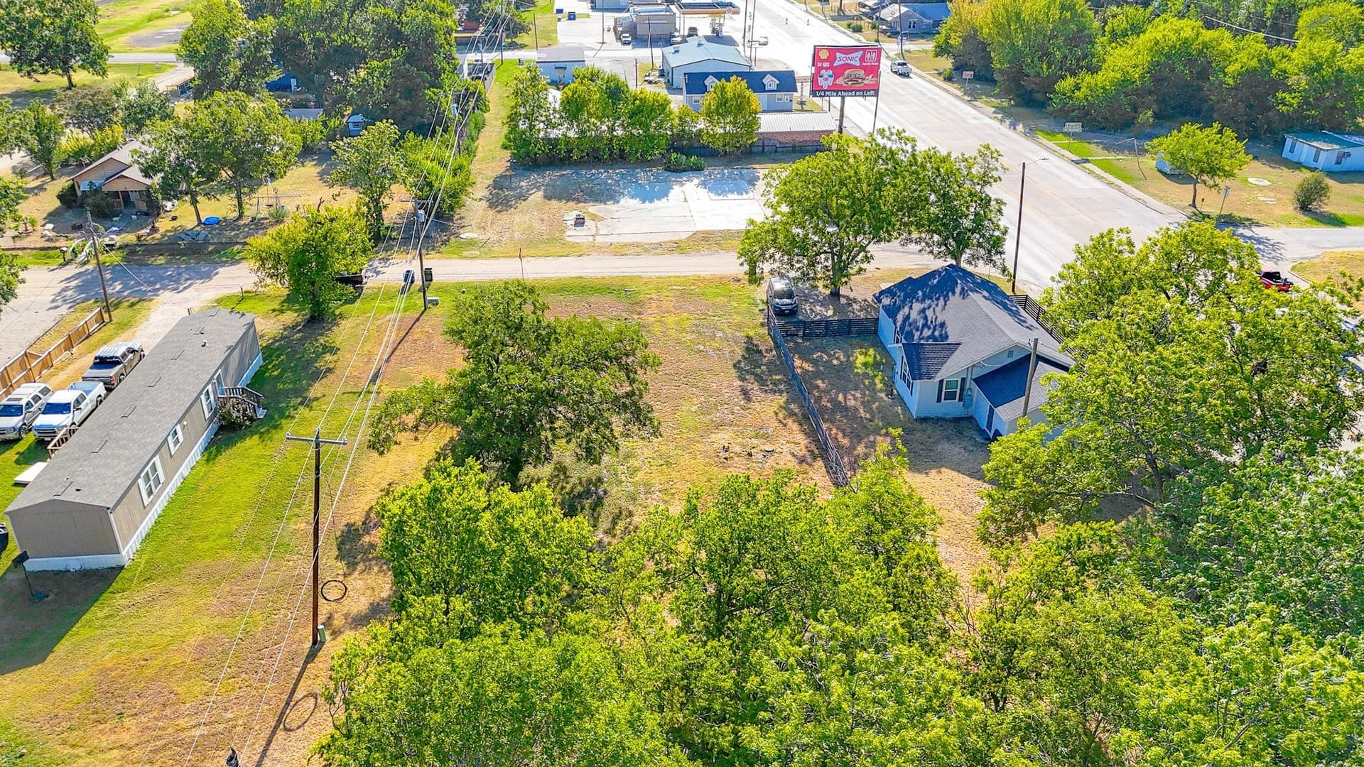 0.24 acres in Navarro County - photo 11