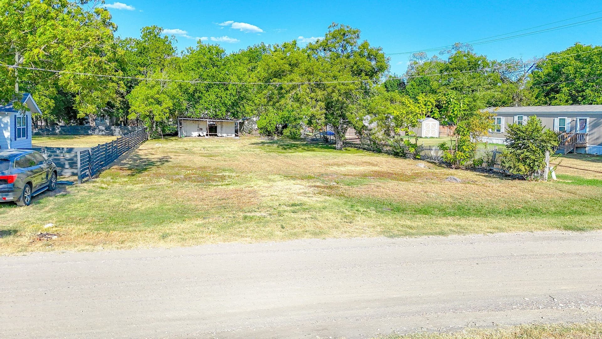0.24 acres in Navarro County - photo 23