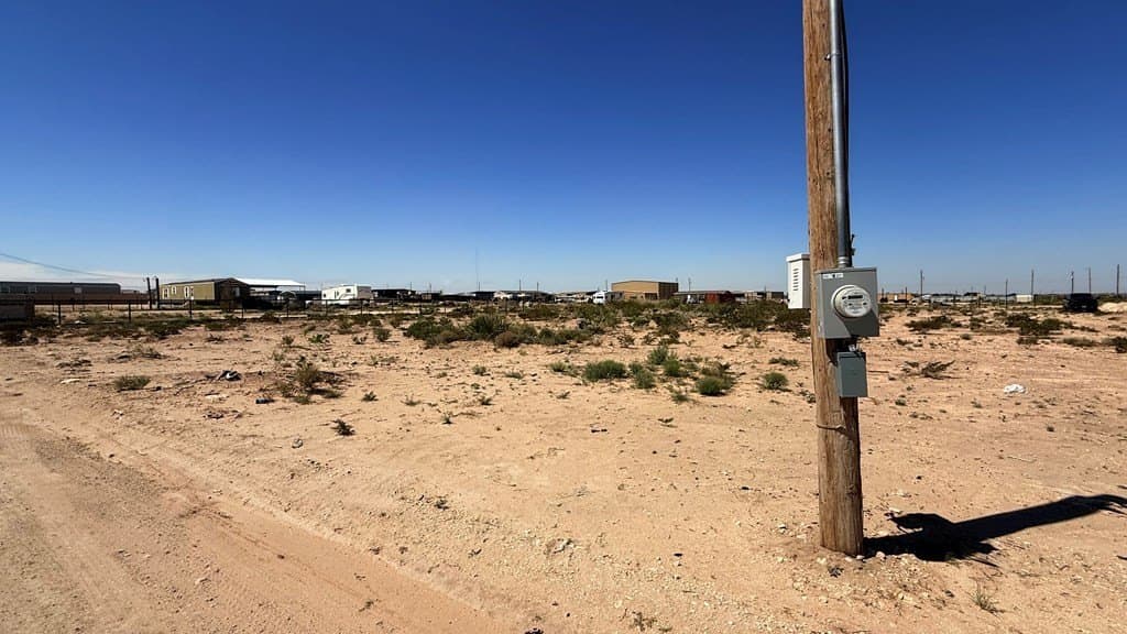 1 acres in Ector County gallery image 2