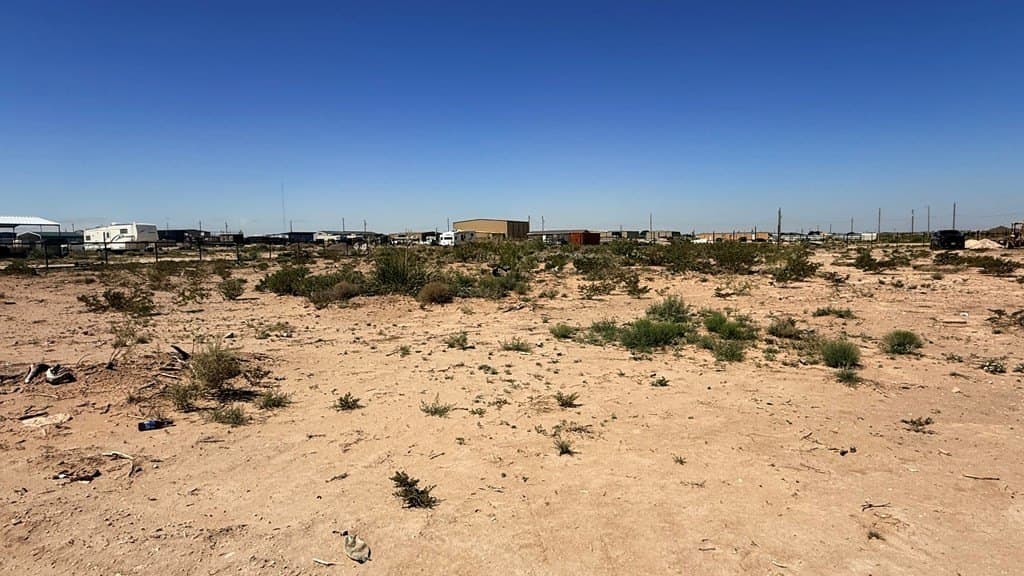 1 acres in Ector County - photo 8
