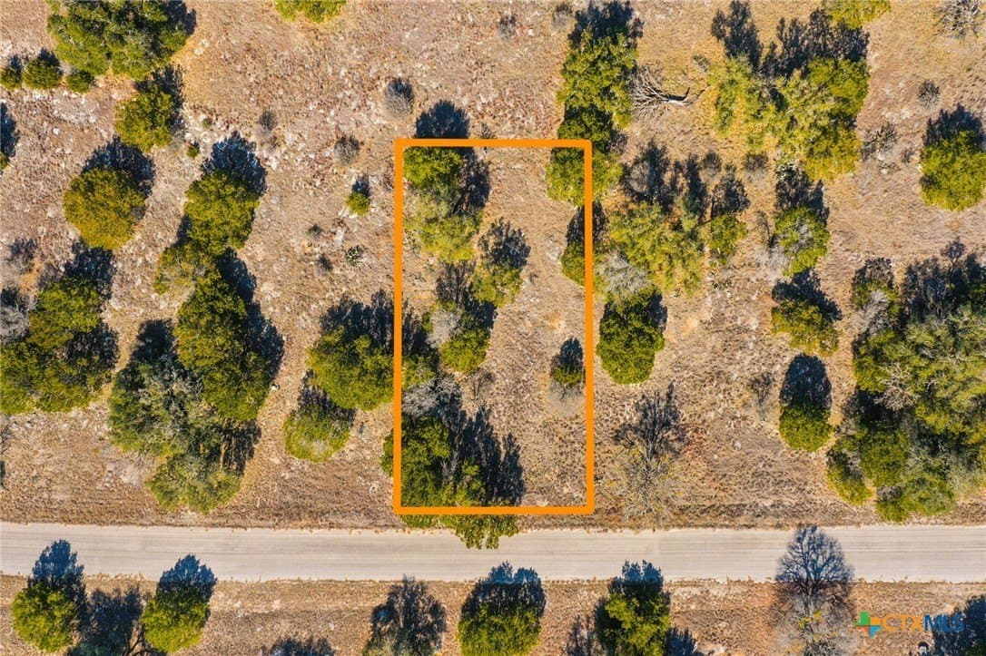 0.24 acres in Llano County gallery image 2