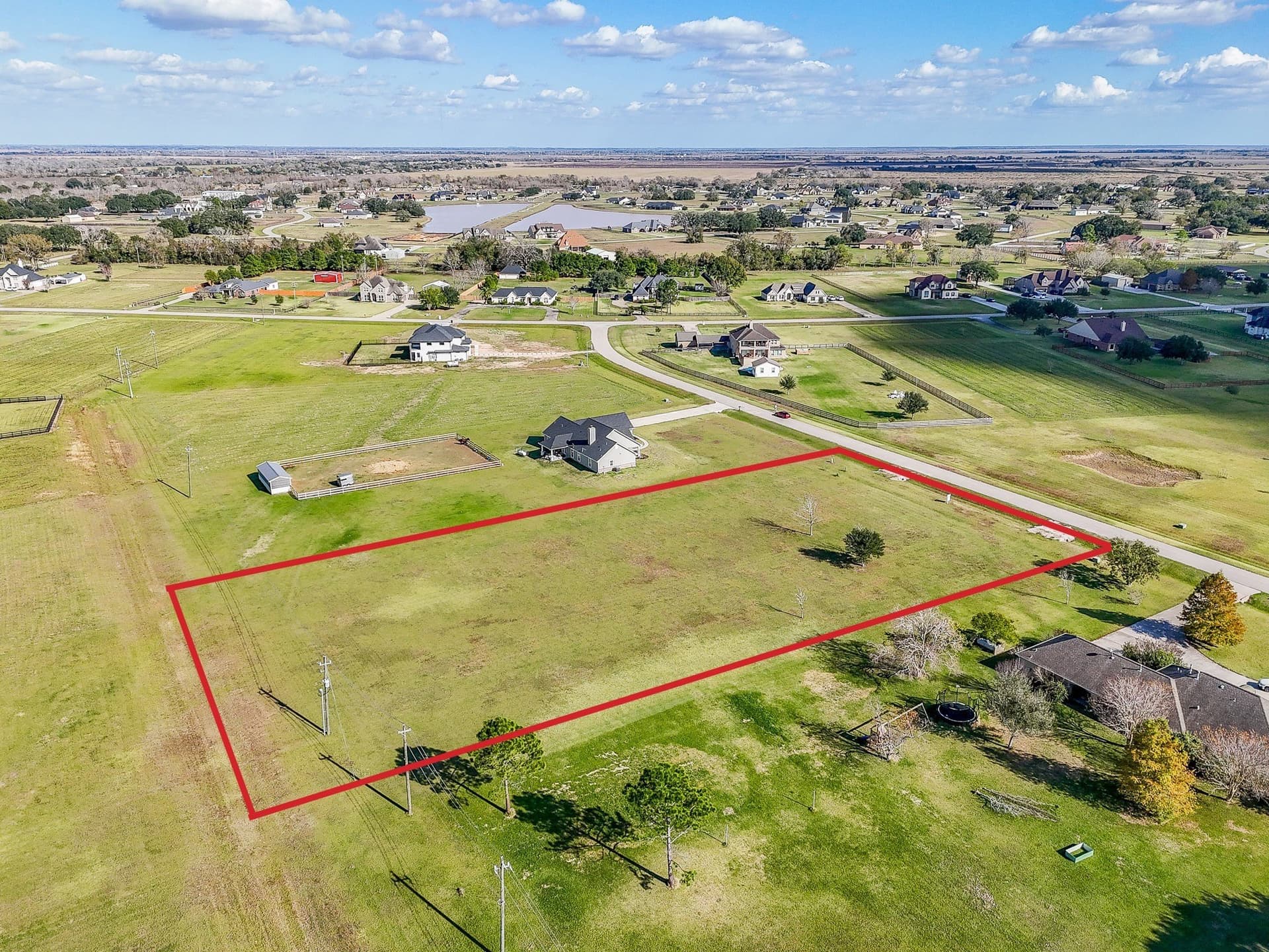 2 acres in Brazoria County gallery image 2