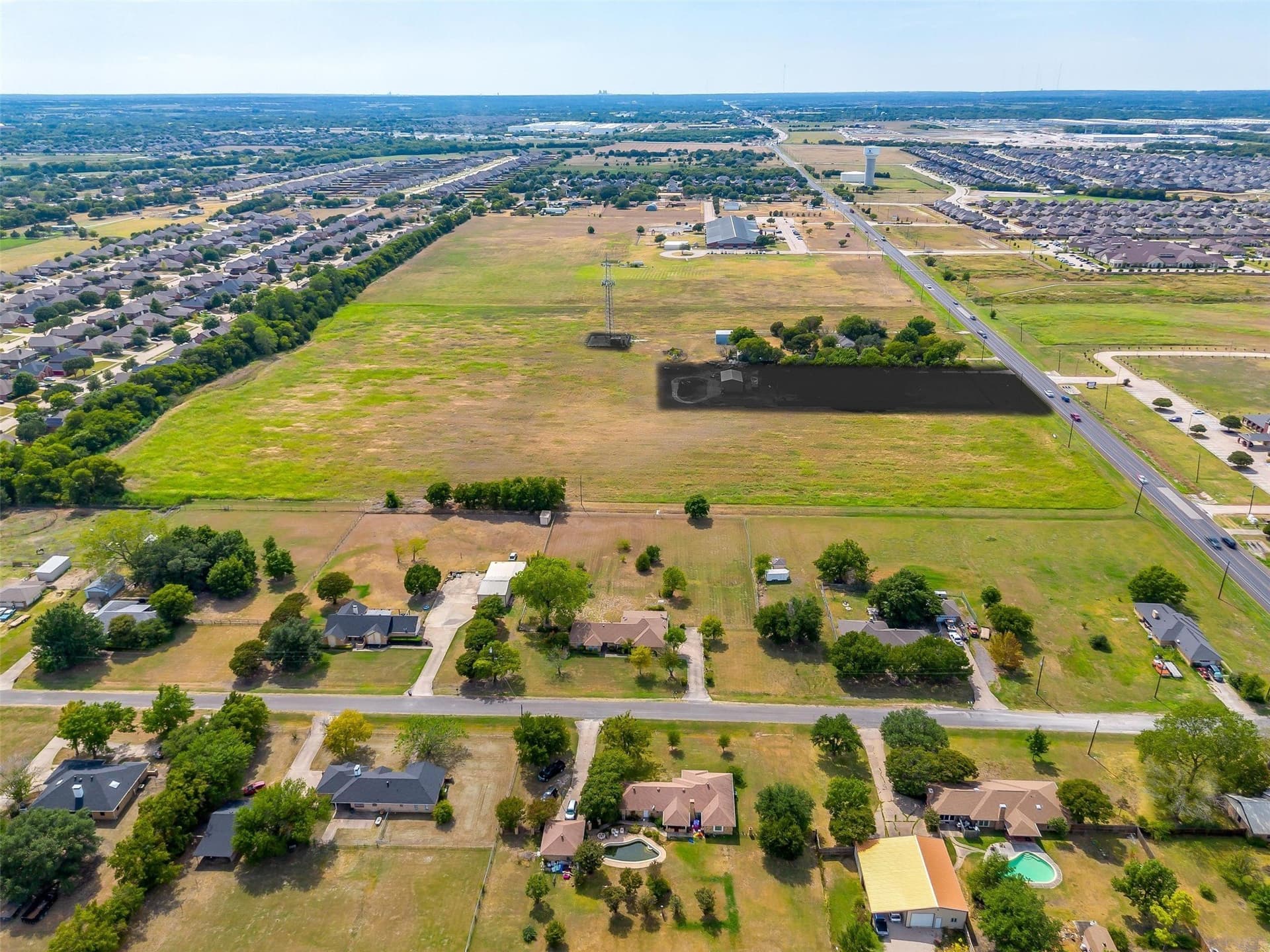 23.83 acres in Ellis County - photo 10