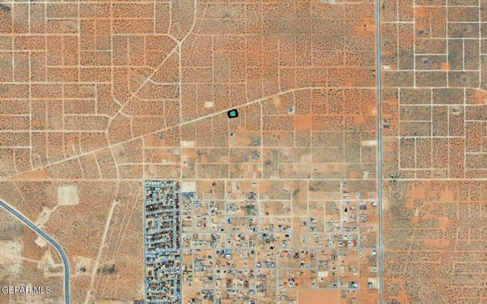 0.79 acres in El Paso County gallery image 3