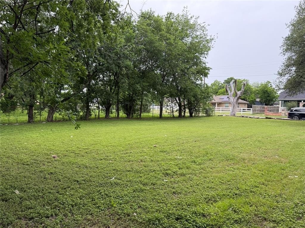0.13 acres in McLennan County