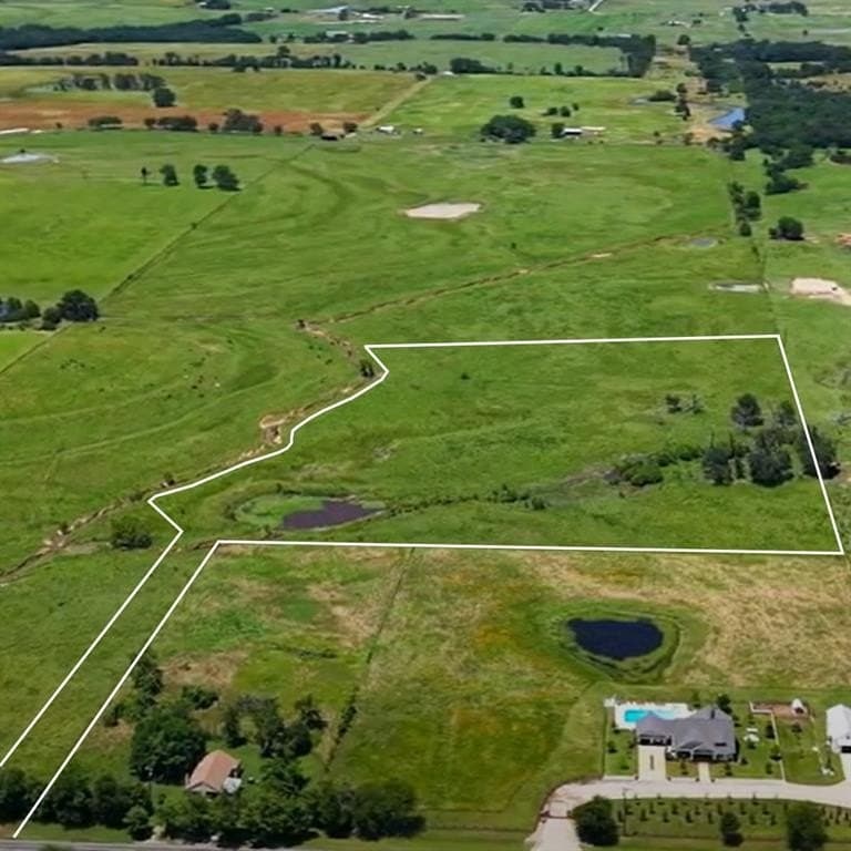 15.37 acres in Van Zandt County