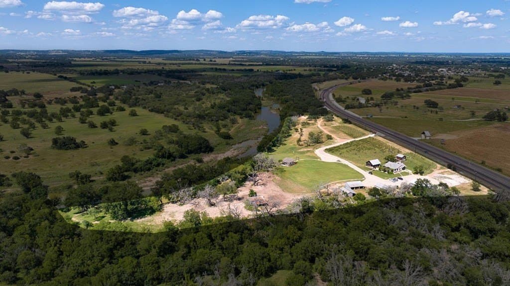 14.28 acres in Gillespie County - photo 2