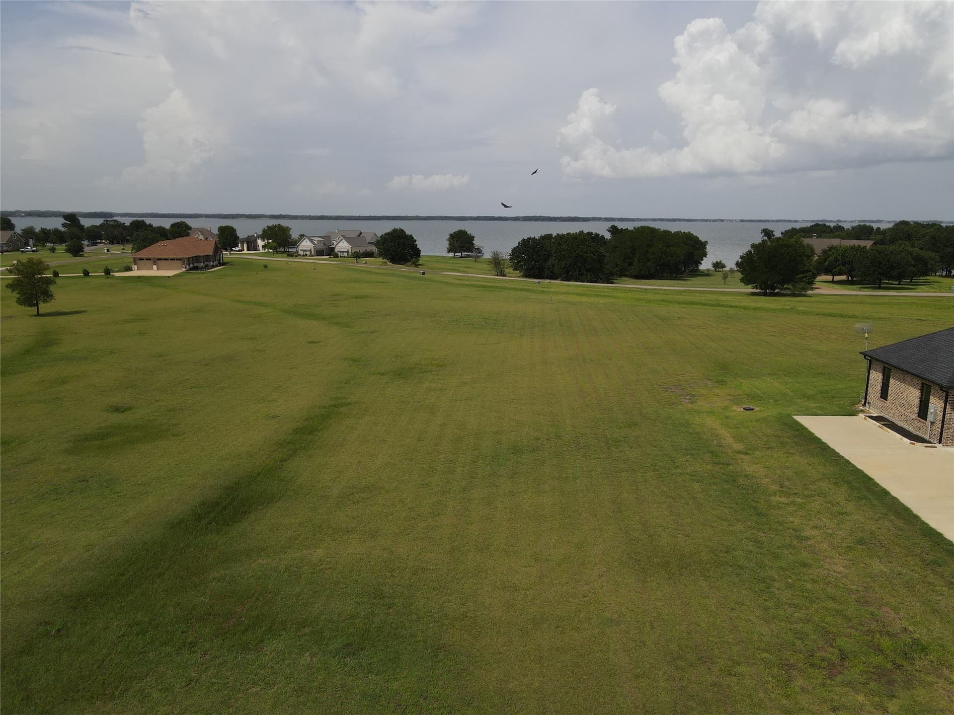 2 acres in Navarro County - photo 8