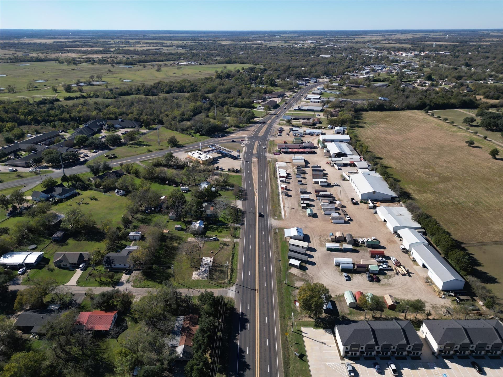0.52 acres in Van Zandt County - photo 25
