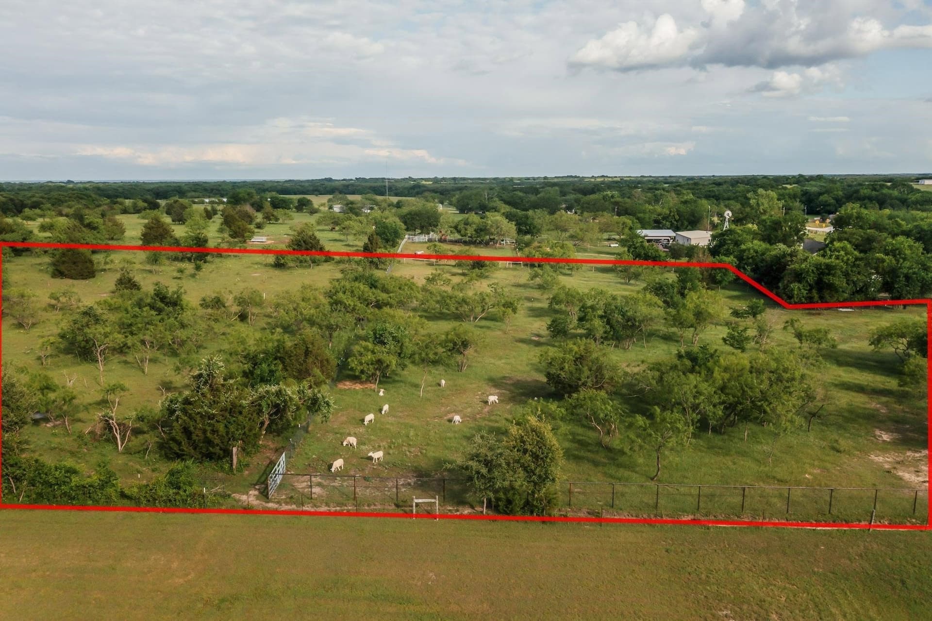 17.55 acres in Ellis County - photo 9