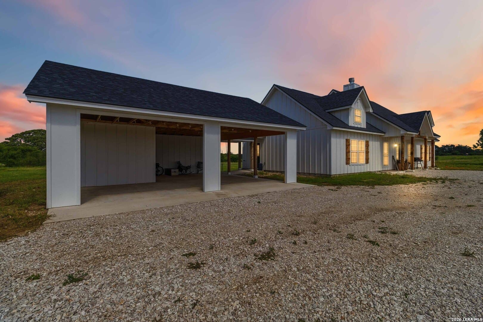 17.45 acres in Uvalde County gallery image 4
