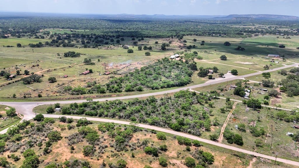 4 acres in Llano County - photo 4