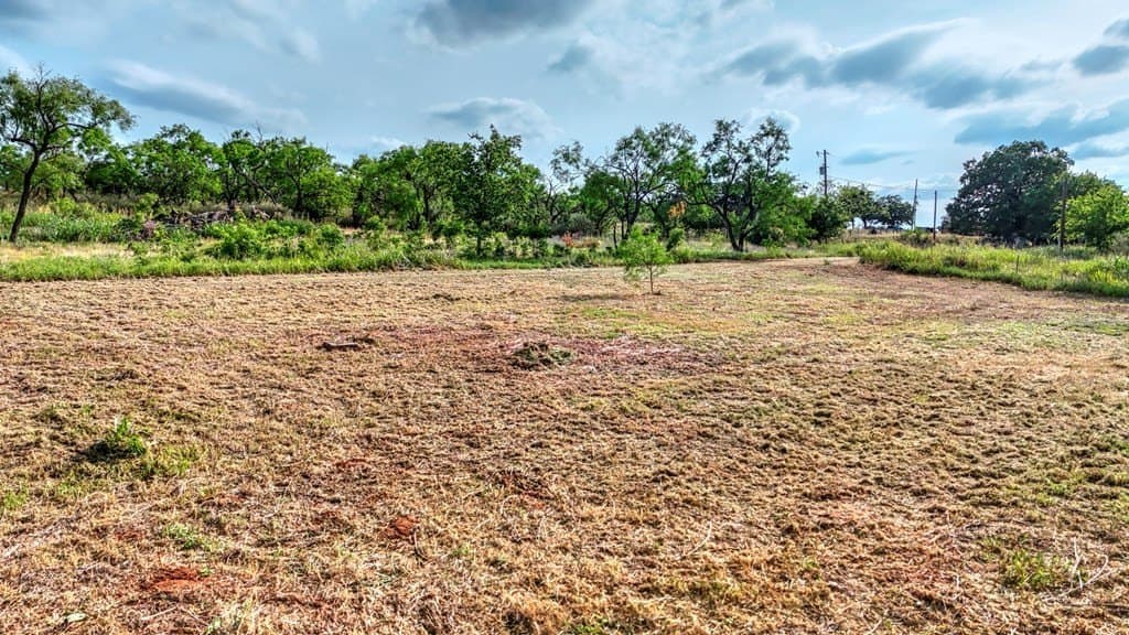 4 acres in Llano County - photo 9