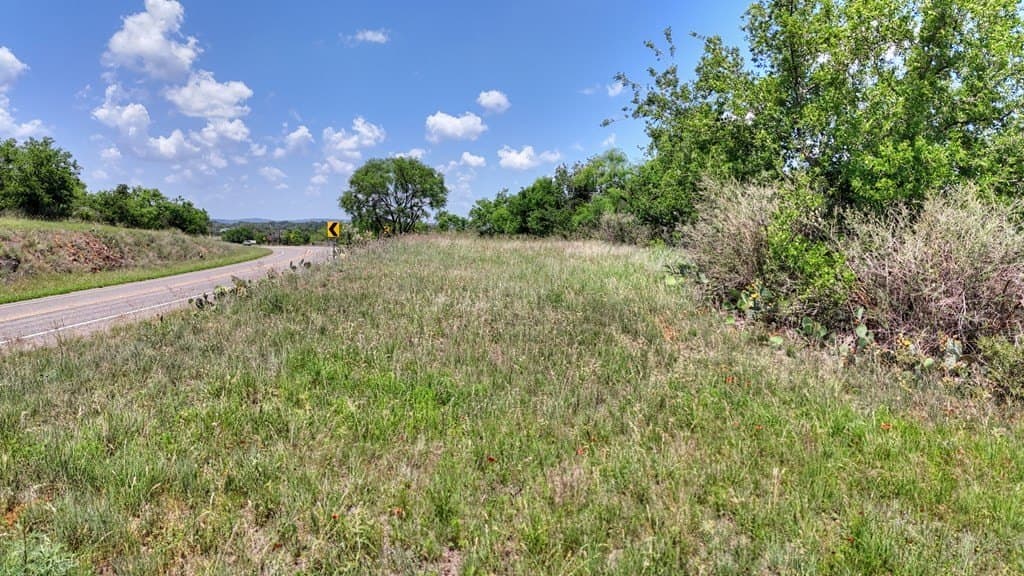 4 acres in Llano County - photo 22