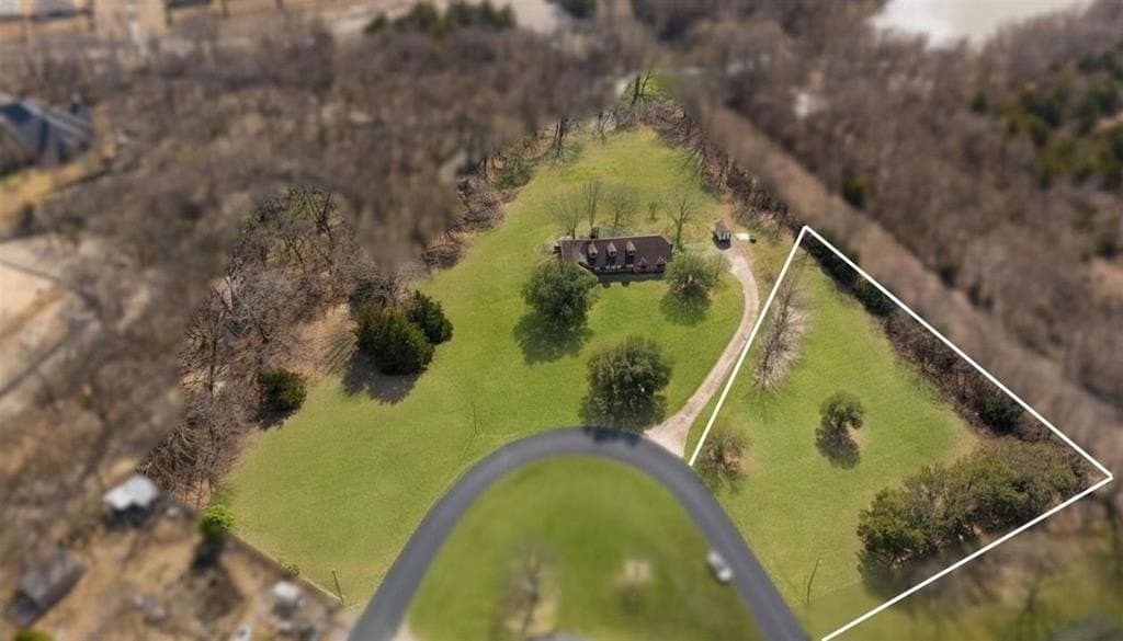 0.86 acres in Collin County