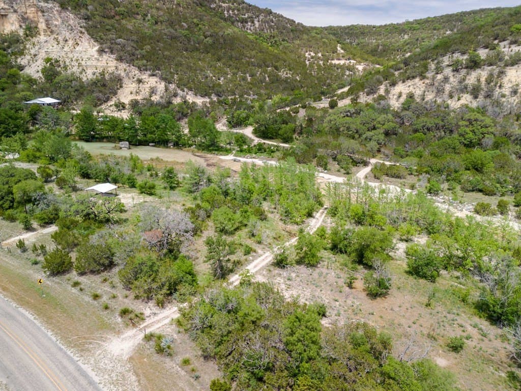14.83 acres in Bandera County - photo 43