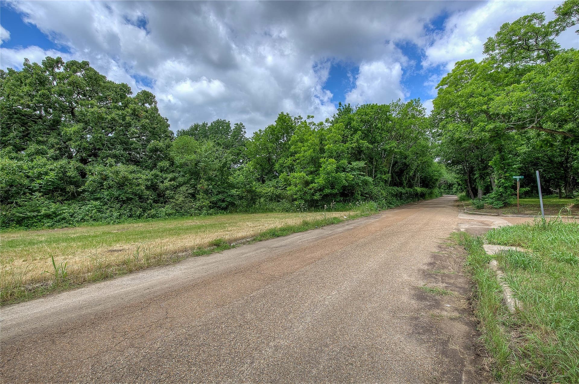 0.7 acres in Hunt County - photo 9