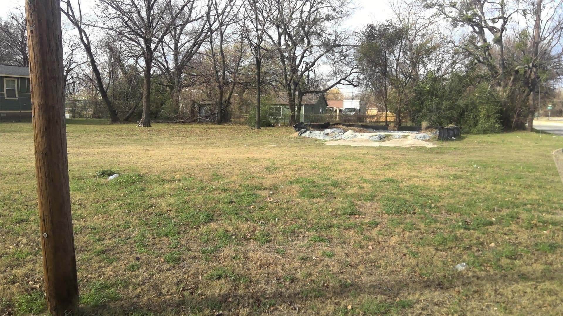 0.27 acres in Dallas County