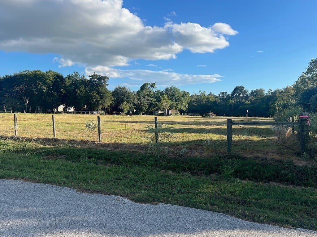 1.4 acres in Austin County - photo 4