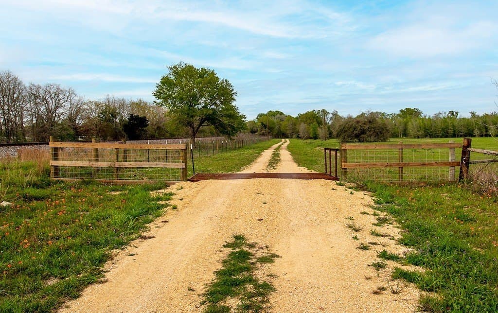 40.8 acres in Fayette County