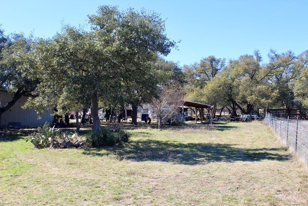 10 acres in Kerr County - photo 7