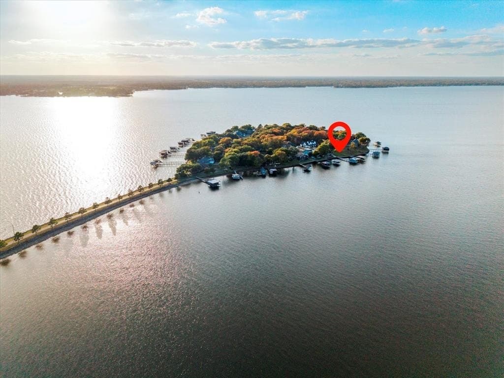 0.31 acres in Henderson County gallery image 3