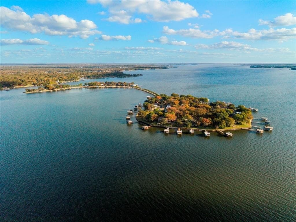 0.31 acres in Henderson County featured view