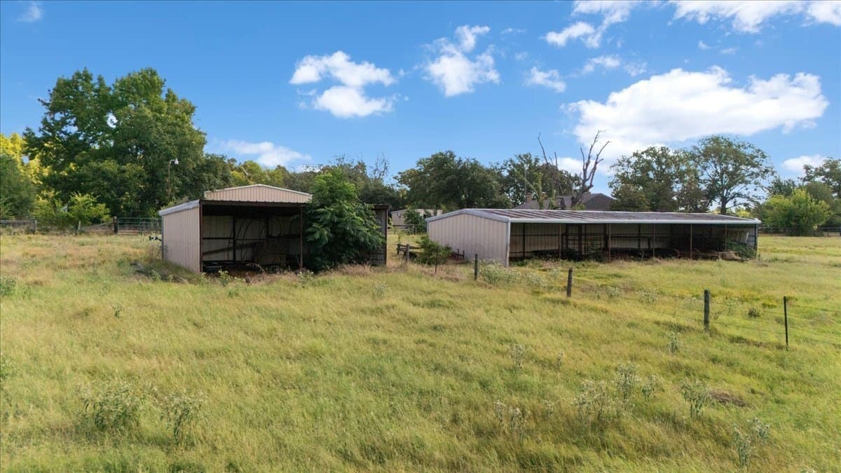 51.98 acres in Van Zandt County - photo 17