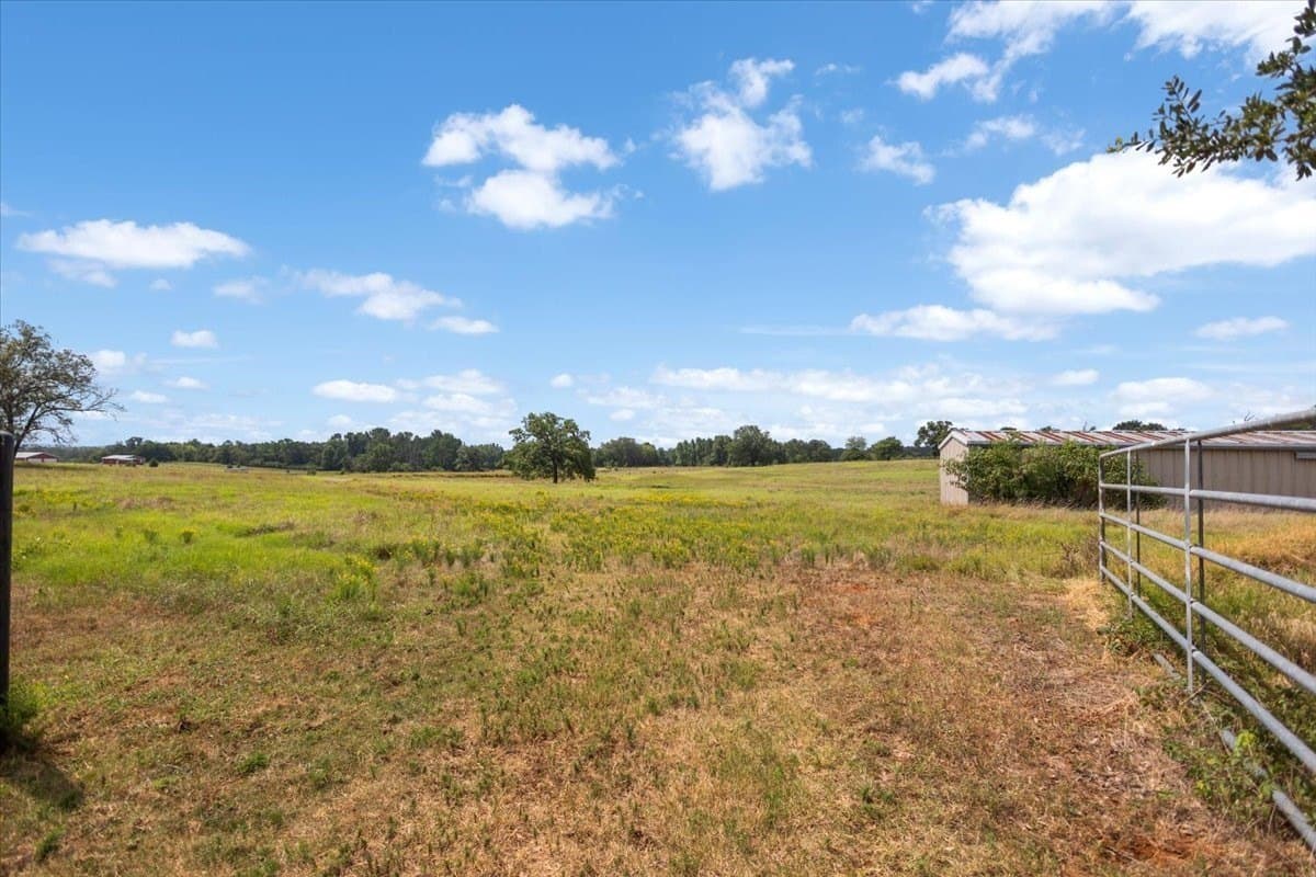51.98 acres in Van Zandt County - photo 22
