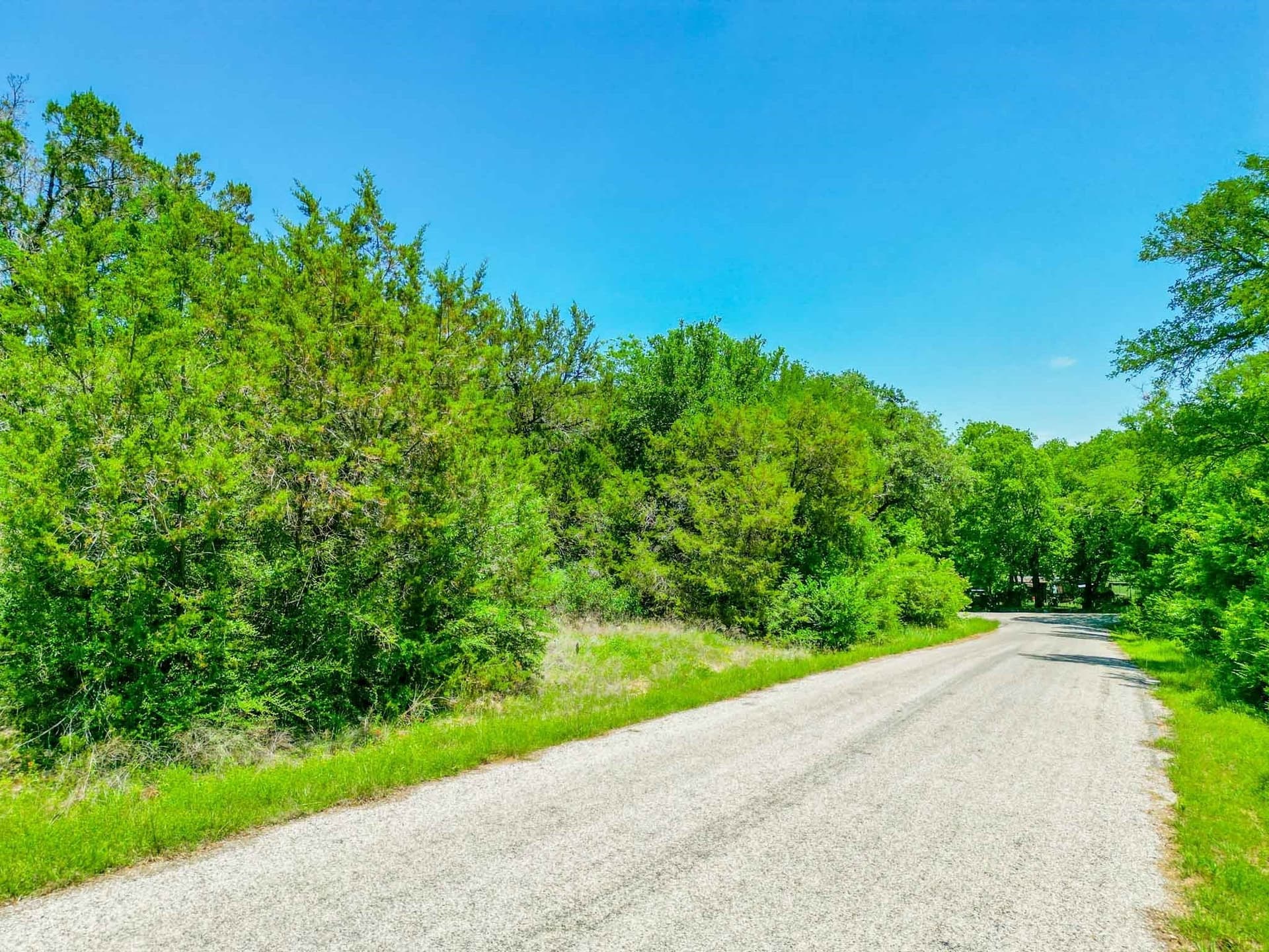 0.03 acres in Hood County - photo 8