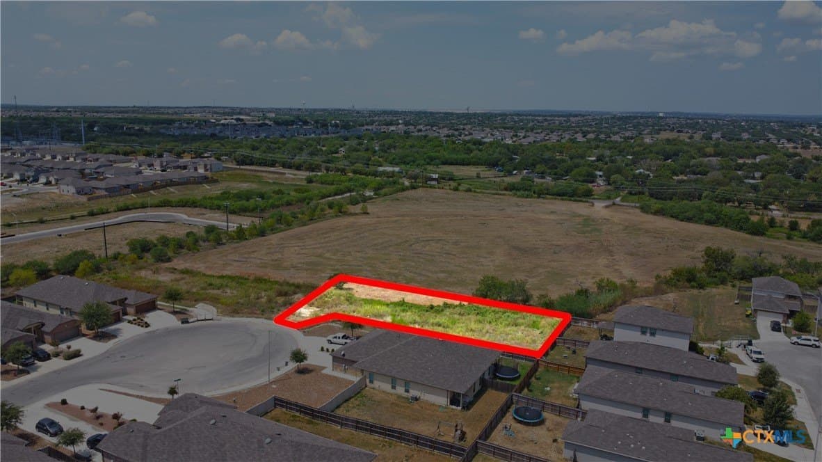0.48 acres in Guadalupe County - photo 4