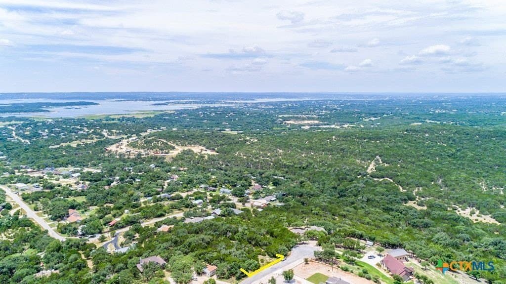 1.26 acres in Comal County gallery image 3