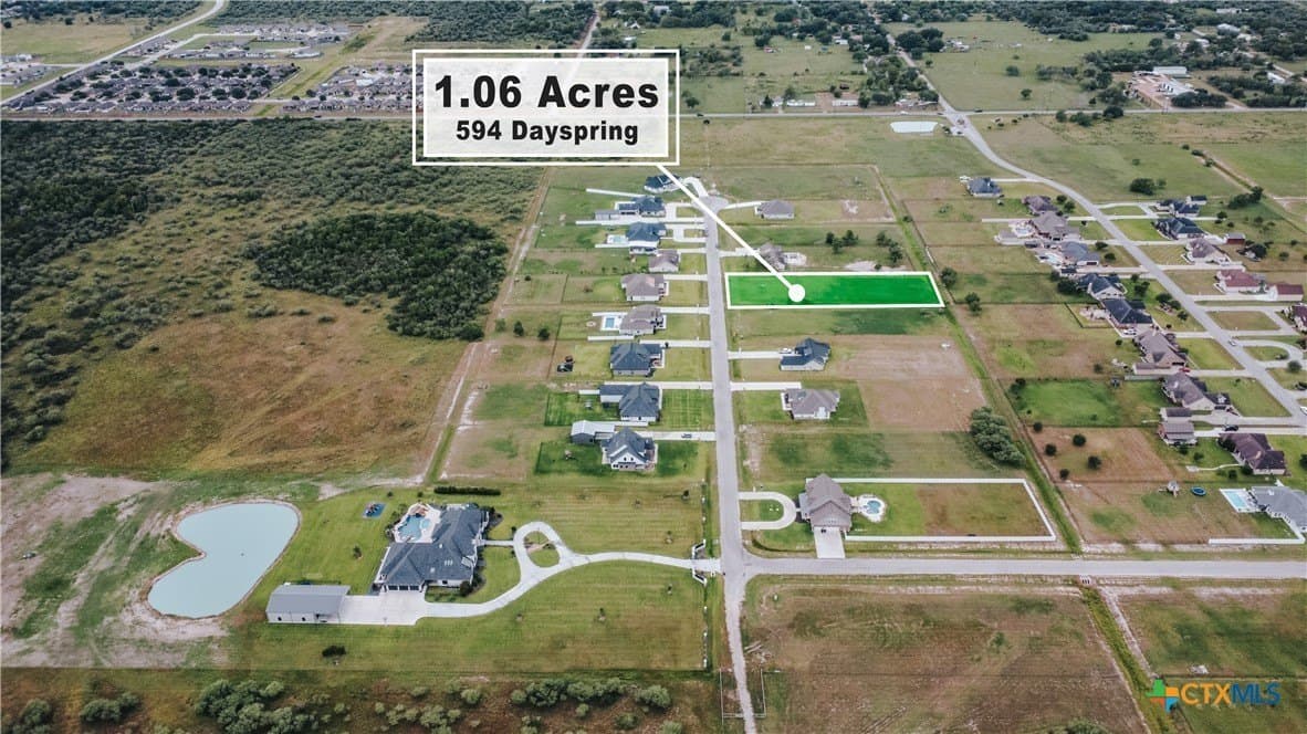 1.06 acres in Victoria County - photo 6