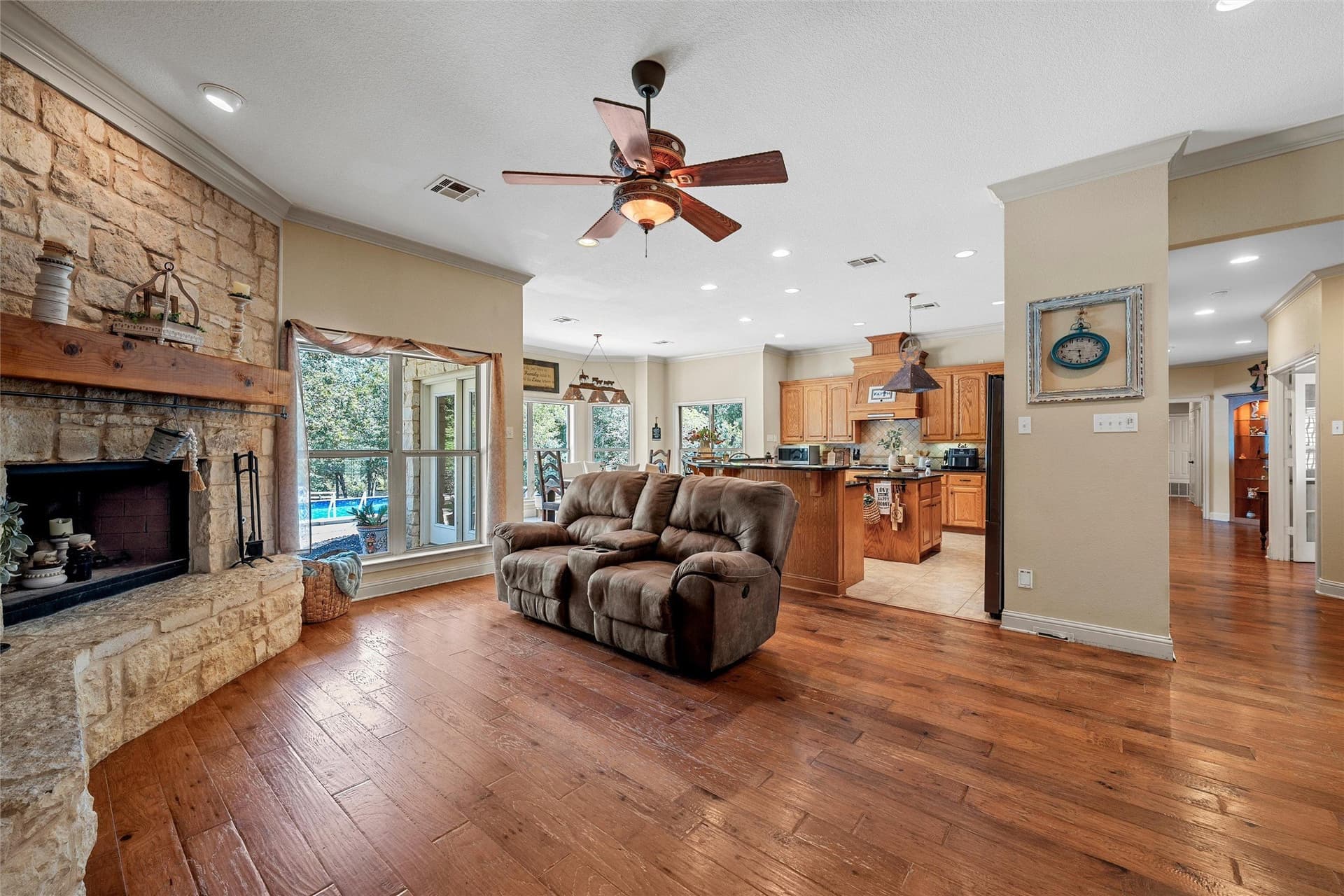 11.13 acres in McLennan County - photo 4