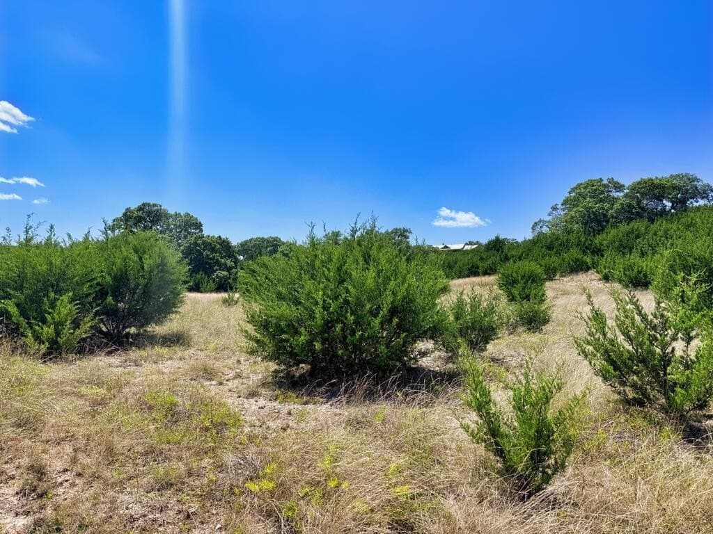 2.48 acres in Kerr County - photo 2